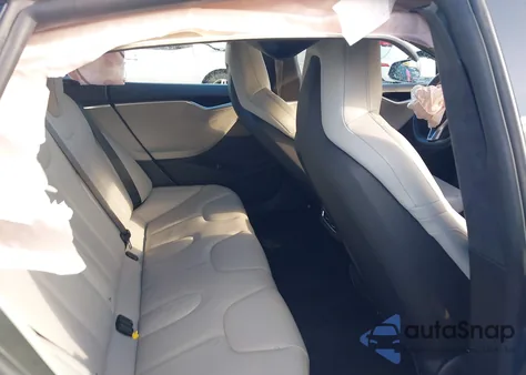 2015 Tesla Model S 85D/P85D из США, поврежденный, VIN 5YJSA1H47FF085089